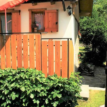 Casa Bucaneve & Ciclamino Граведона Екстериор снимка