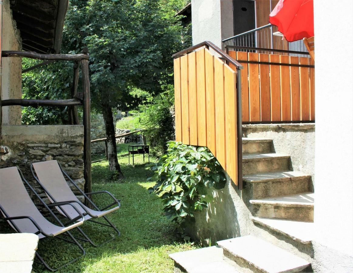 Casa Bucaneve & Ciclamino Граведона Екстериор снимка