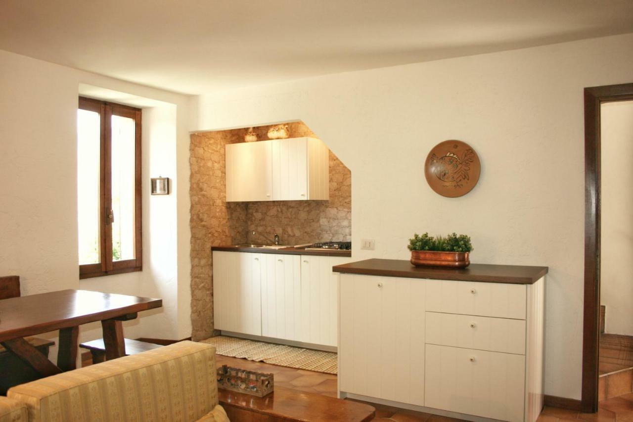 Casa Bucaneve & Ciclamino Граведона Екстериор снимка